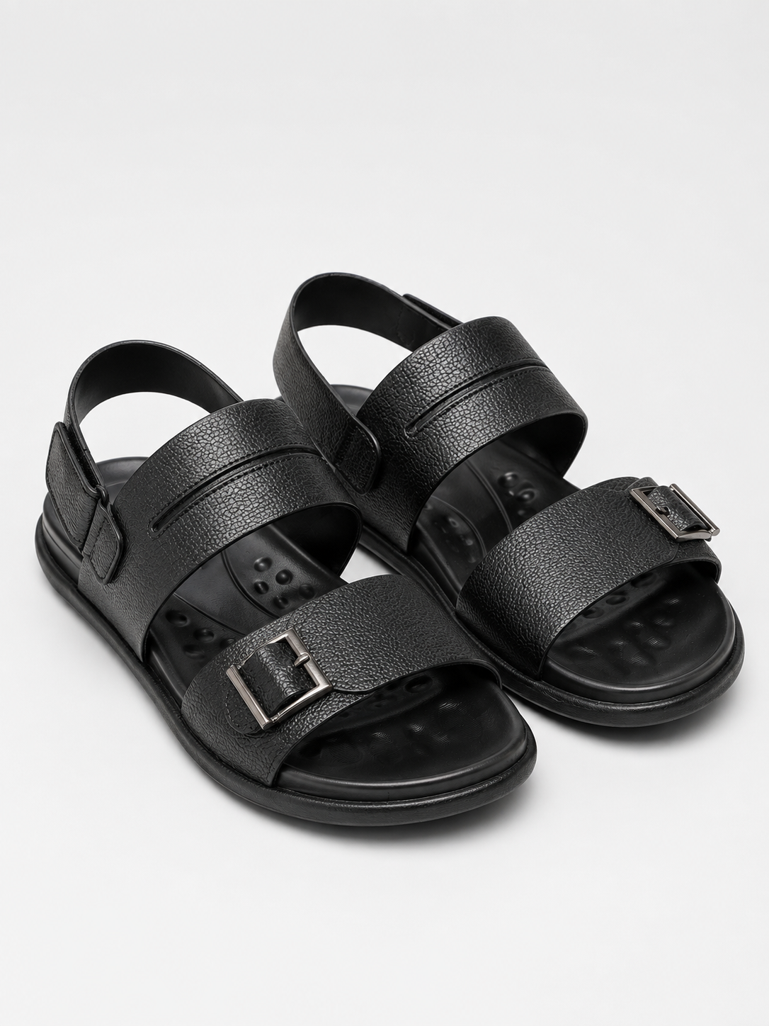 NOBLE VOYAGER SANDAL