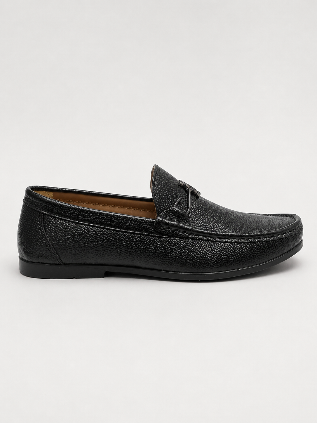 NOBLE Executive Milled Leather Loafer