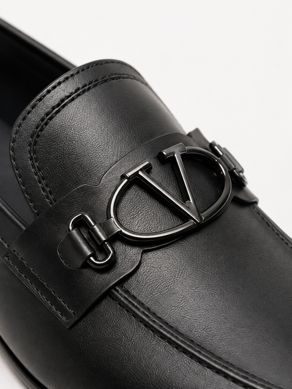 NOBLE Signature Horsebit Loafers