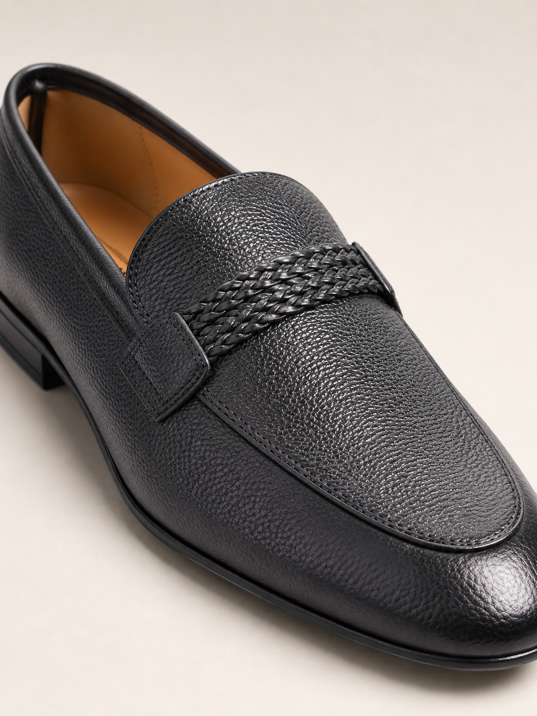 NOBLE Braided Strap Leather Loafer