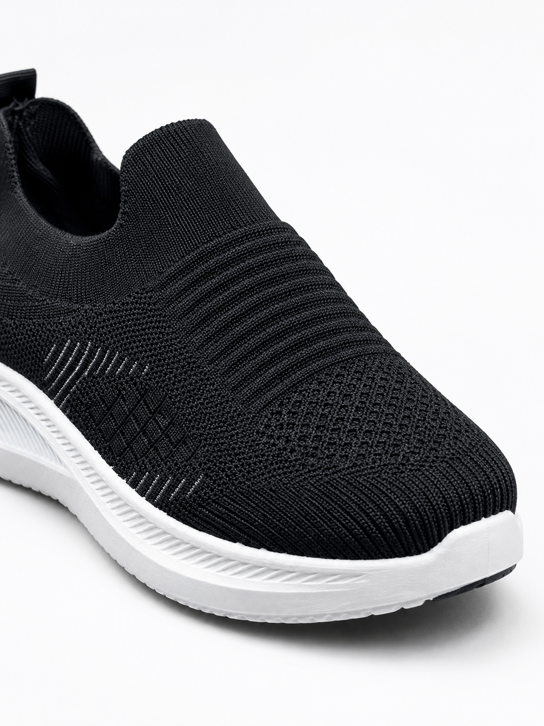 NOBLE Flex Knit Slip-On Sneaker